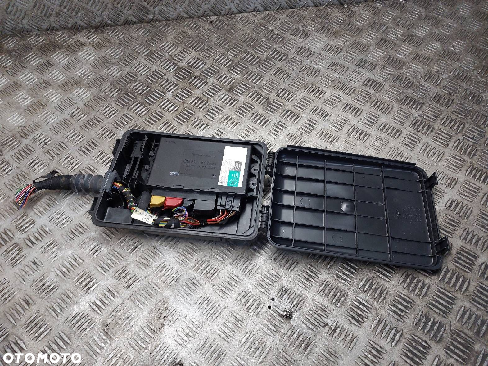 MODUŁ KOMFORTU KOSTKI WTYCZKI AUDI A6 C5 4B0962258A - 2