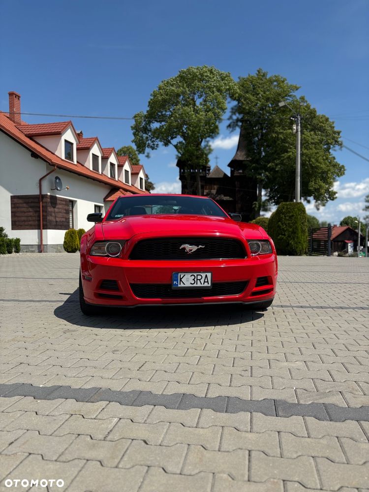 Ford Mustang 3.7 V6 - 8