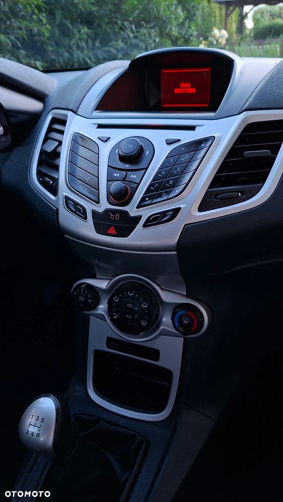 Ford Fiesta 1.25 Trend EU5 - 25