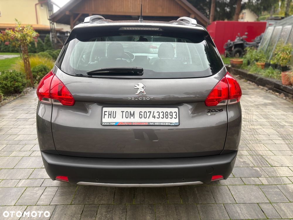 Peugeot 2008 - 9