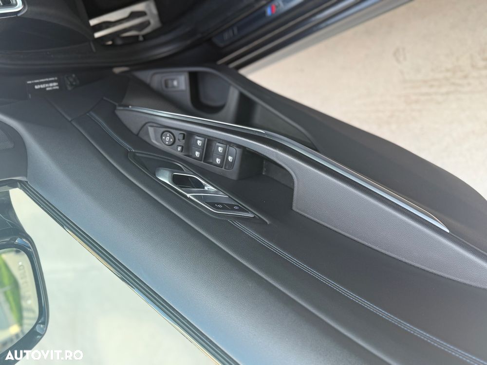 BMW Seria 3 320d xDrive Sport-Aut. M Sport - 11