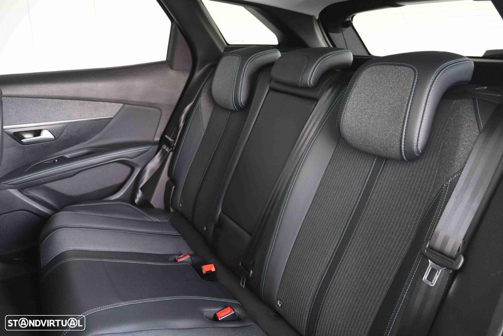 Peugeot 3008 1.6 Hybrid Allure e-EAT8 - 48