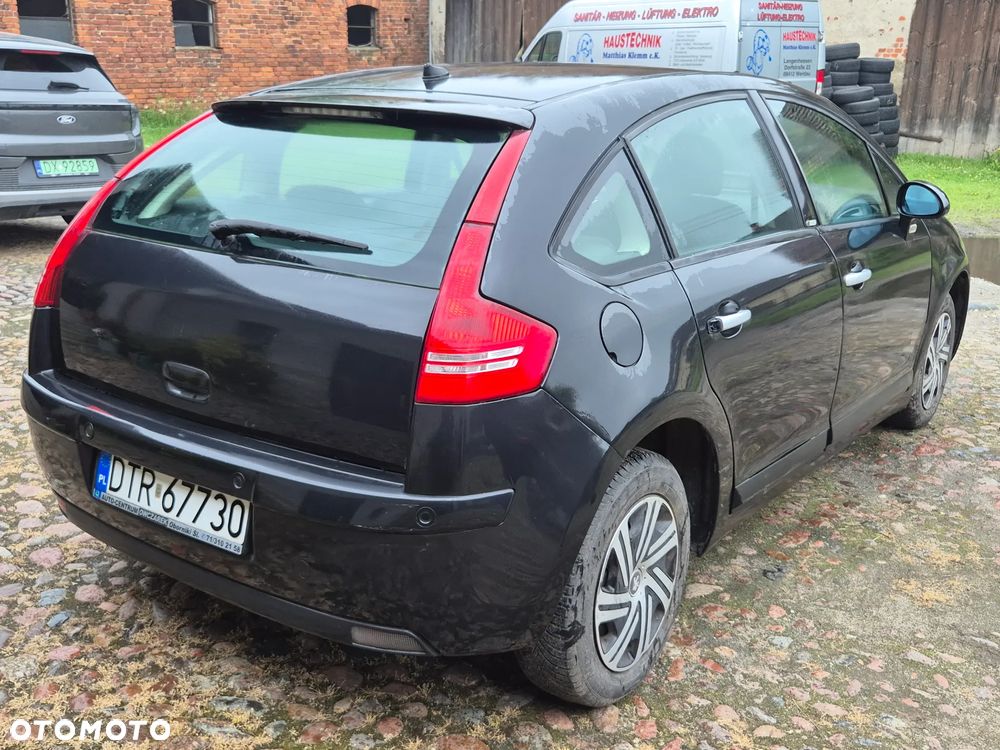 Citroën C4 2.0 16V Exclusive - 5
