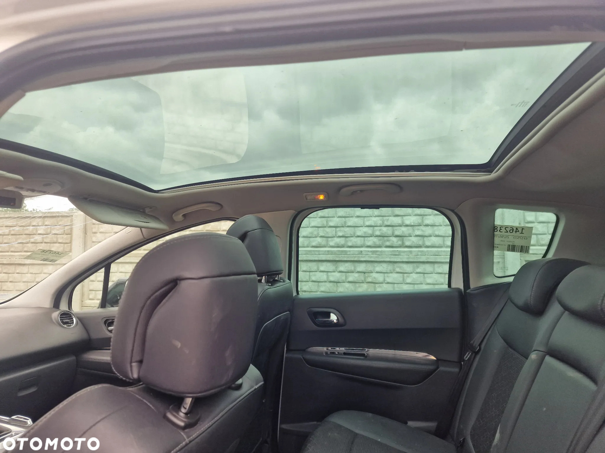 Peugeot 3008 HDi FAP 110 Roland Garros - 13