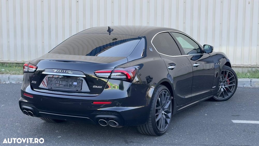 Maserati Ghibli S Q4 GranSport - 10