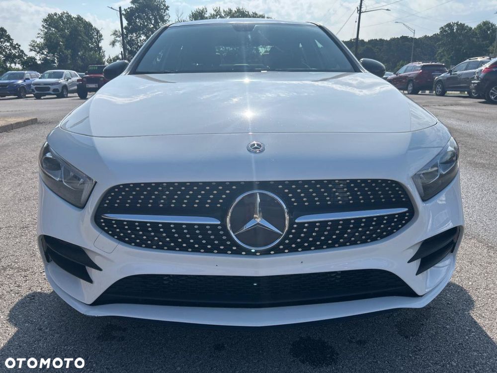 Mercedes-Benz A 2019 photo 3