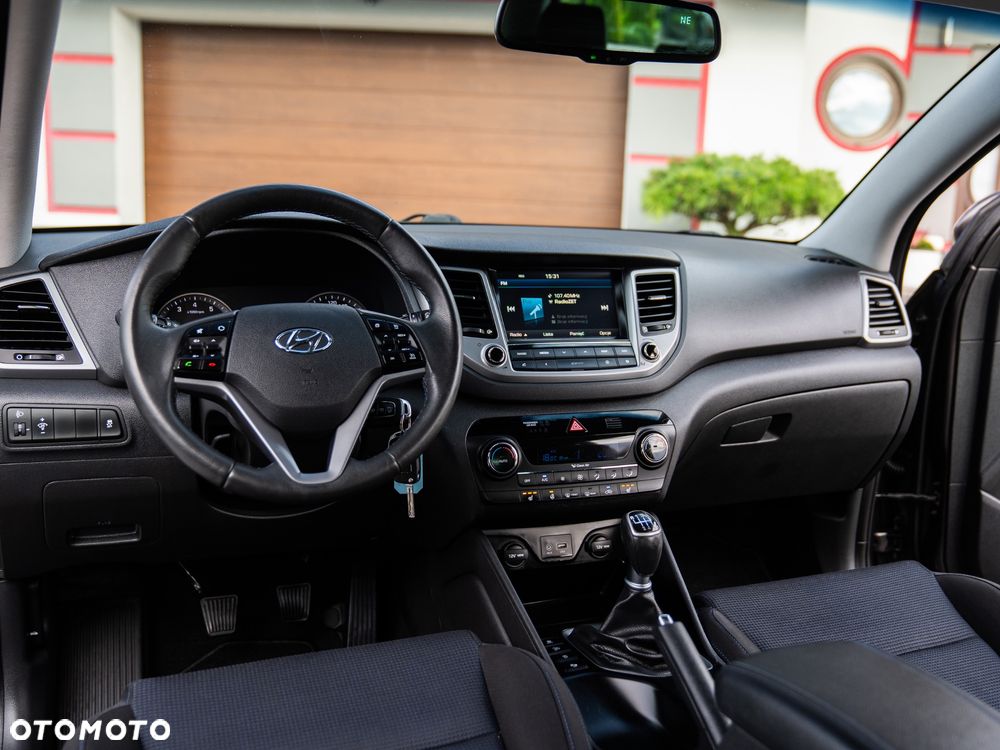 Hyundai Tucson blue 1.6 GDi 2WD Intro Edition - 26