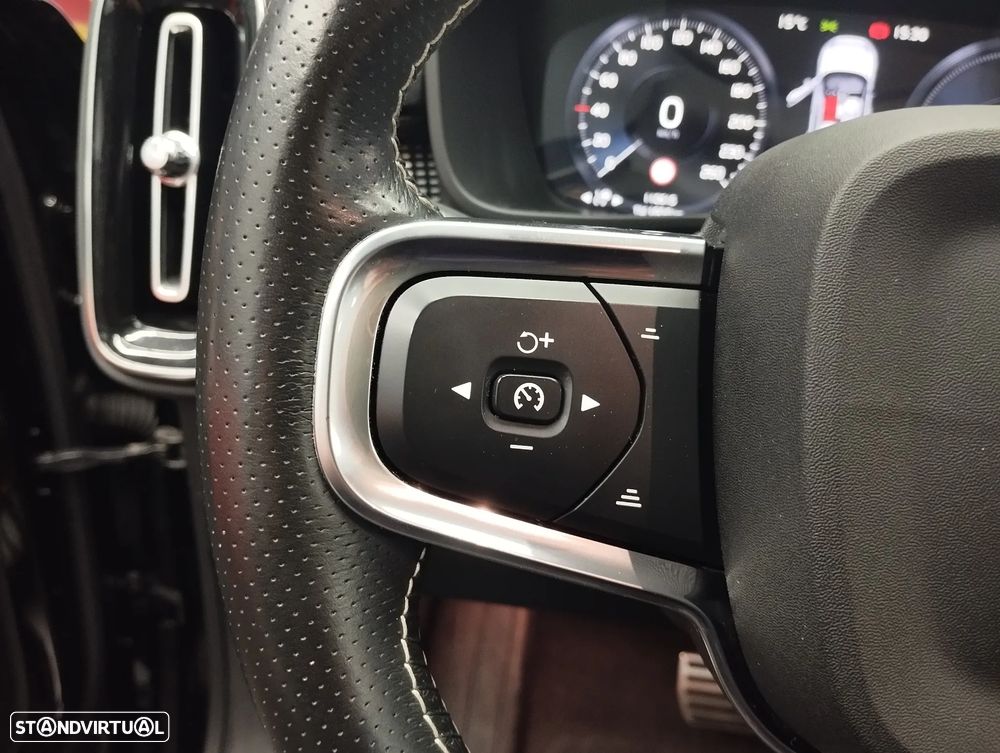 Volvo XC 40 T5 Recharge DKG RDesign - 23