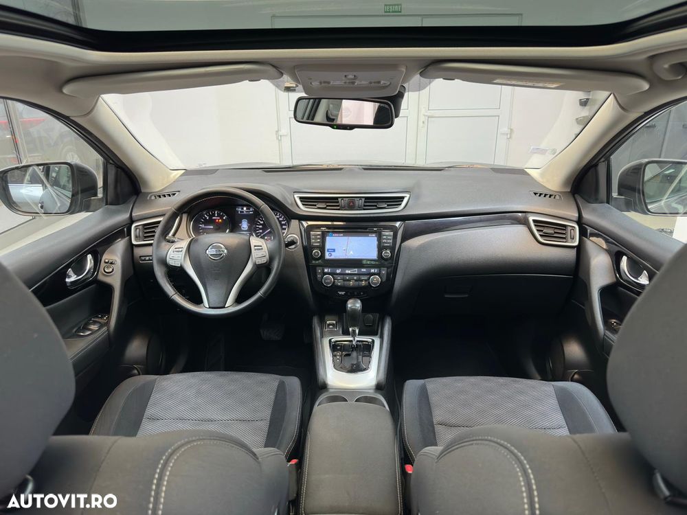 Nissan Qashqai 1.6 DCI Xtronic N-Connecta - 6