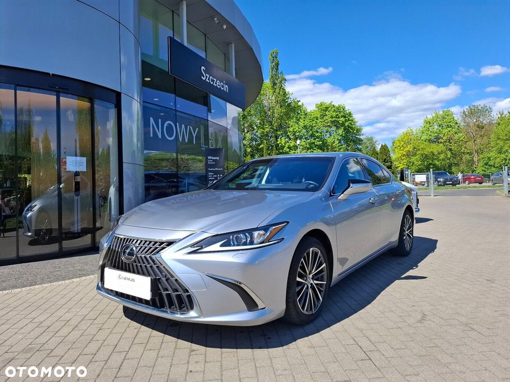 Lexus ES 300h Business Edition - 1