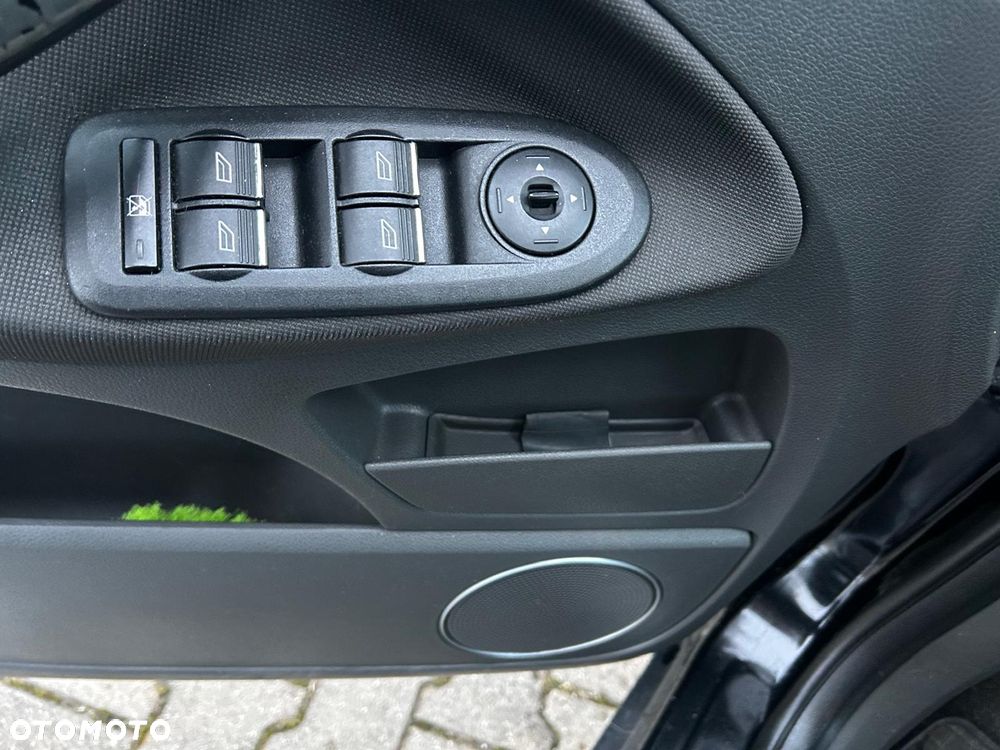 Ford C-MAX 1.8 TDCi Titanium - 6