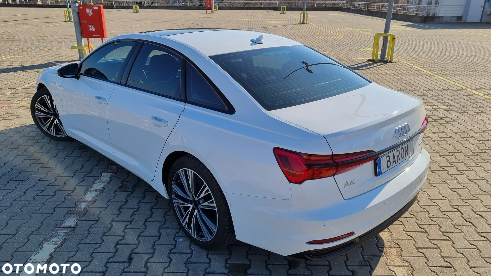 Audi A6 Avant 45 TFSI quattro S tronic S line - 9