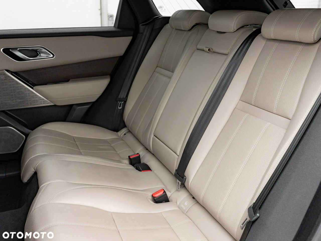 Land Rover Range Rover Velar 3.0 SD6 R-Dynamic S - 25