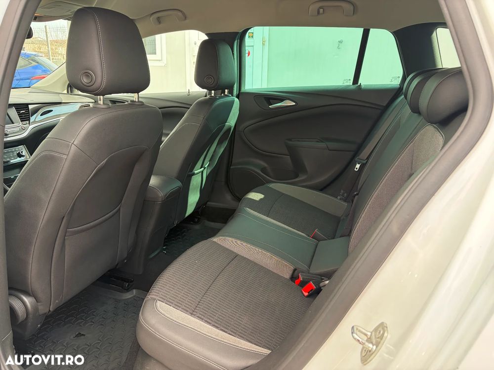 Opel Astra 1.5 Start/Stop Edition - 27