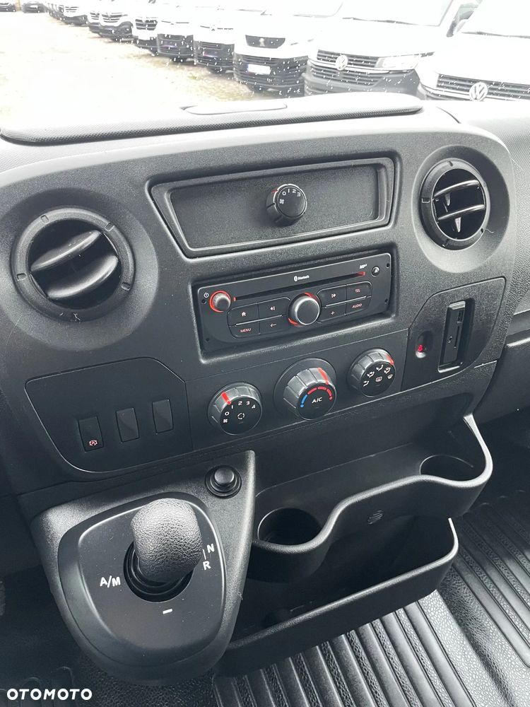 Renault Master - 10