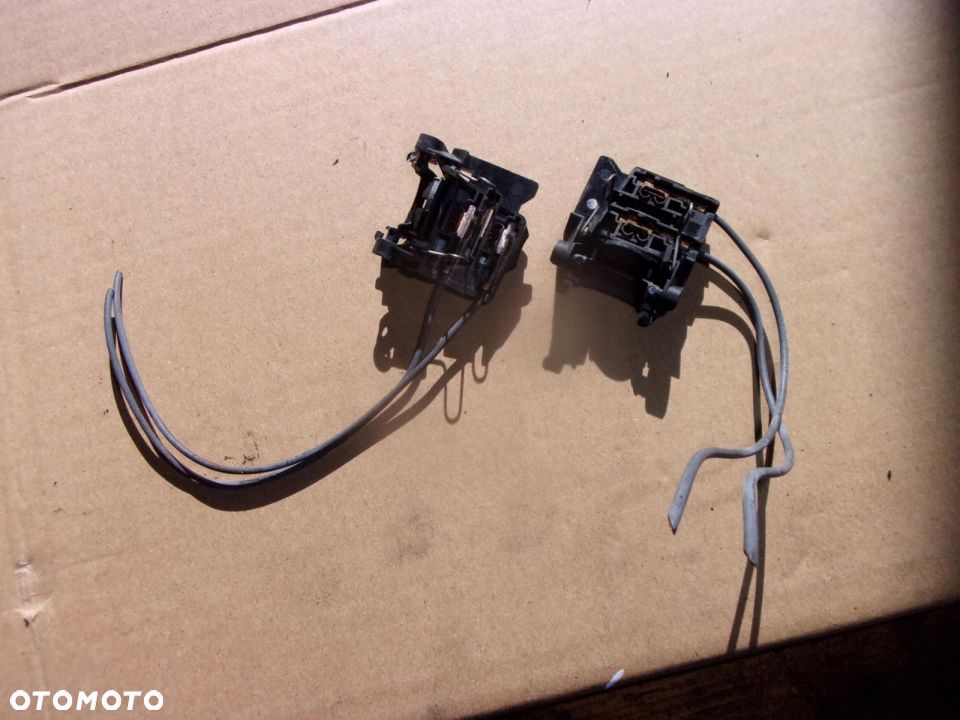ford mondeo mk4  lampa oprawka świateł mijania - 1
