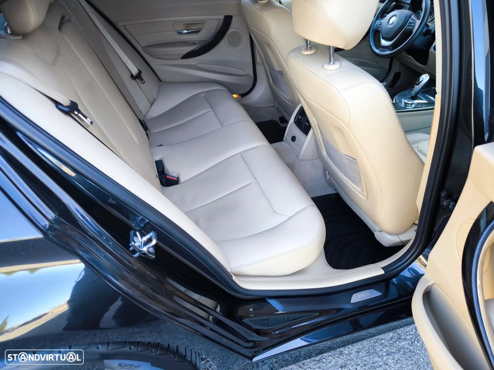 BMW 320 d Auto Line Luxury - 18