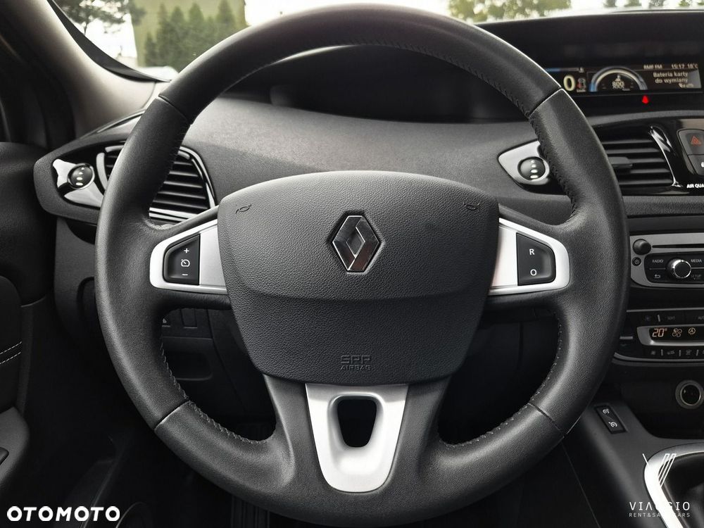 Renault Grand Scenic - 28