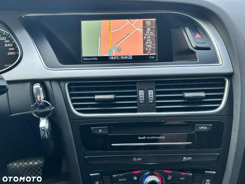 Audi A4 Avant - 28