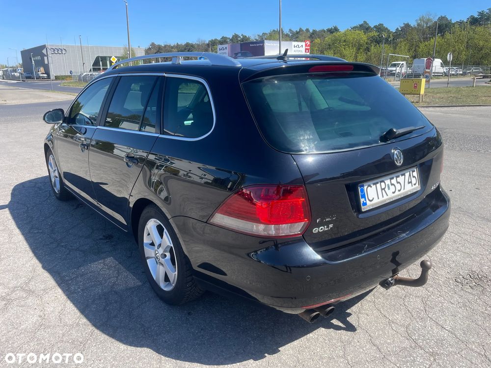 Volkswagen Golf 2.0 TDI DPF DSG Comfortline - 5