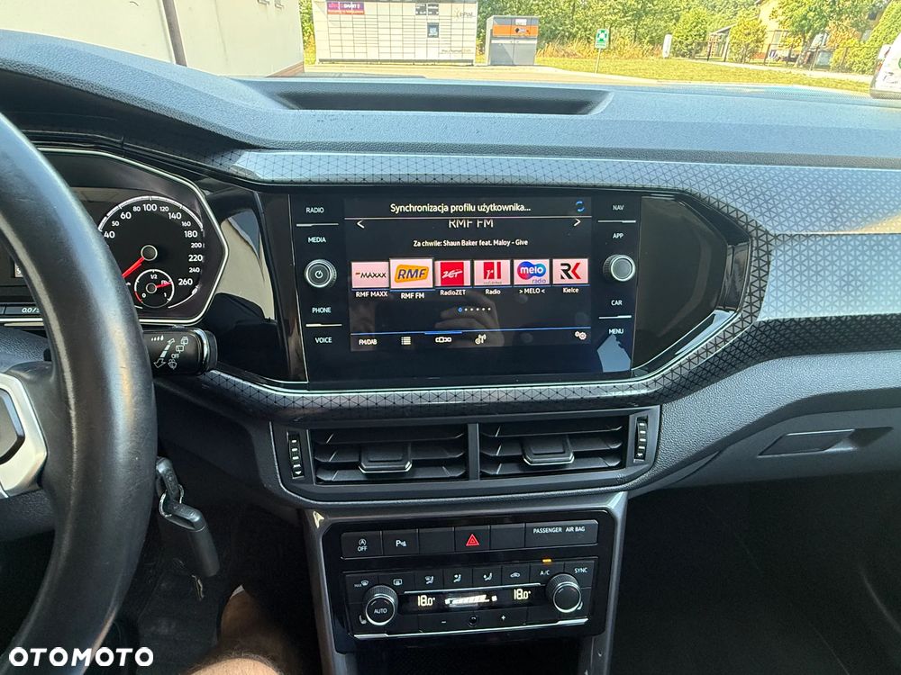 Volkswagen T-Cross 1.0 TSI Life DSG - 27