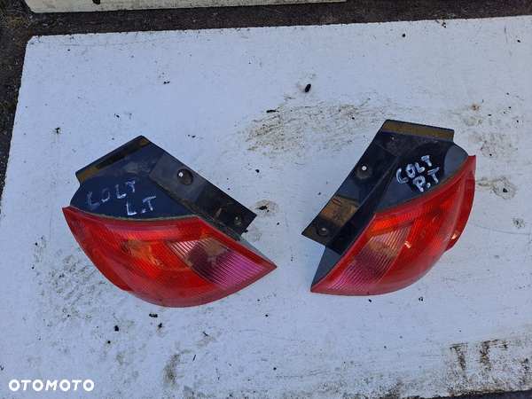 Lampa Tylna prawa lewa Mitsubishi Colt CZ3 03-09