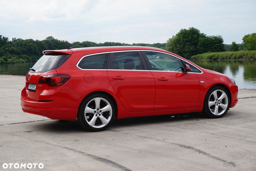 Opel Astra 1.4 Turbo - 17