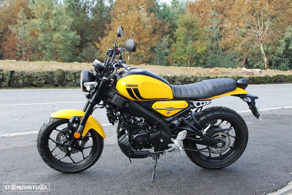 Yamaha XS R 125 - 15