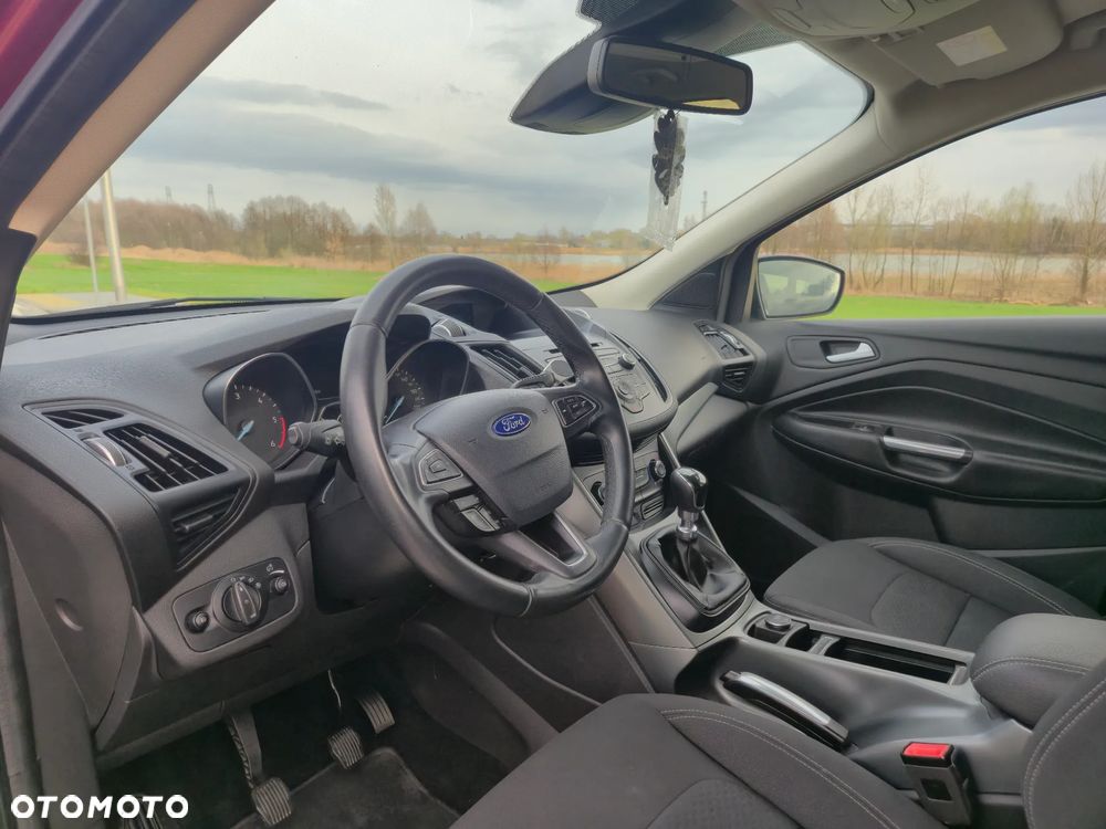Ford Kuga 1.5 TDCi FWD Trend - 9