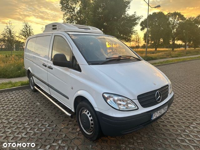 Mercedes-Benz Cargo - 4