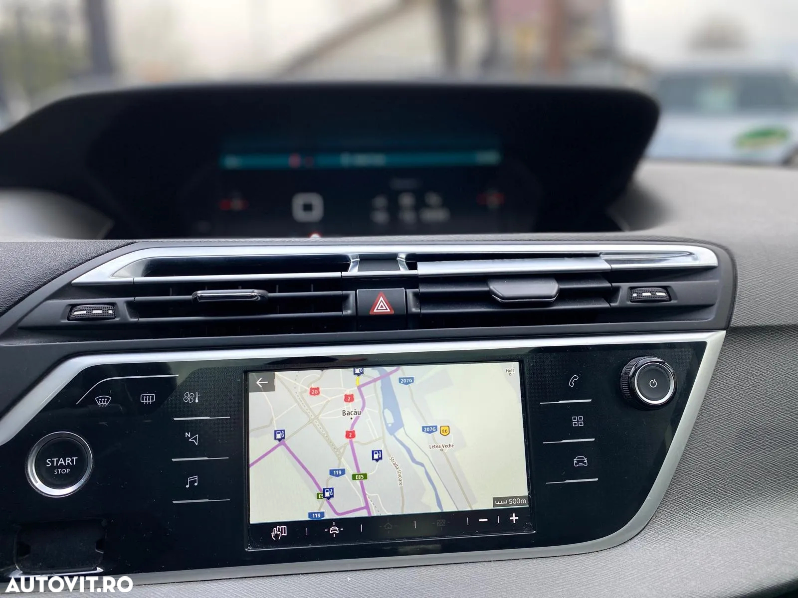 Citroën C4 Grand Picasso PureTech 130 Stop&Start SHINE - 20