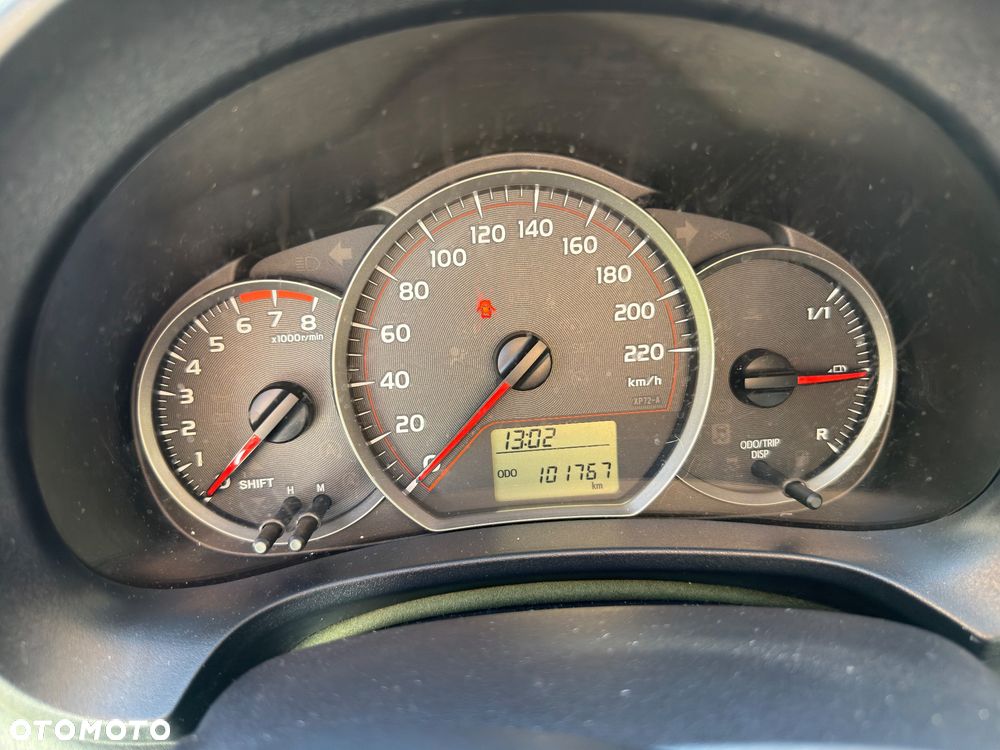 Toyota Yaris 1.33 Active - 21