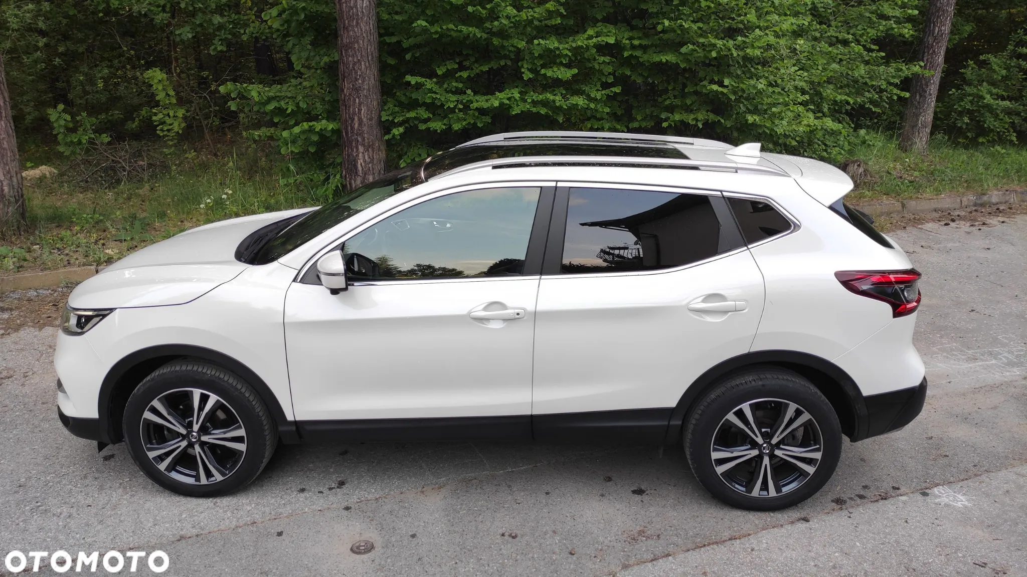 Nissan Qashqai 1.2 DIG-T N-Connecta Xtronic - 12