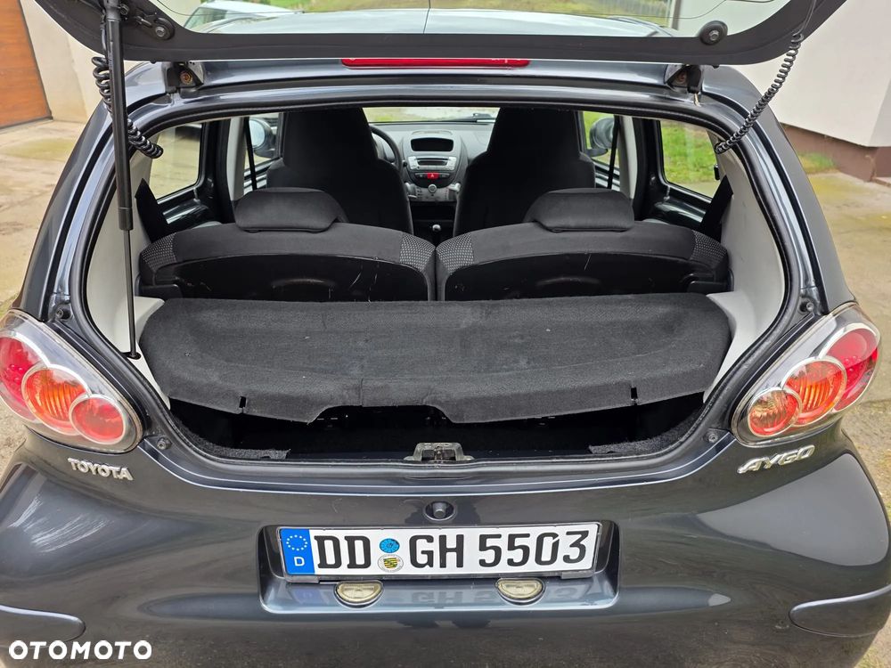 Toyota Aygo Black - 11