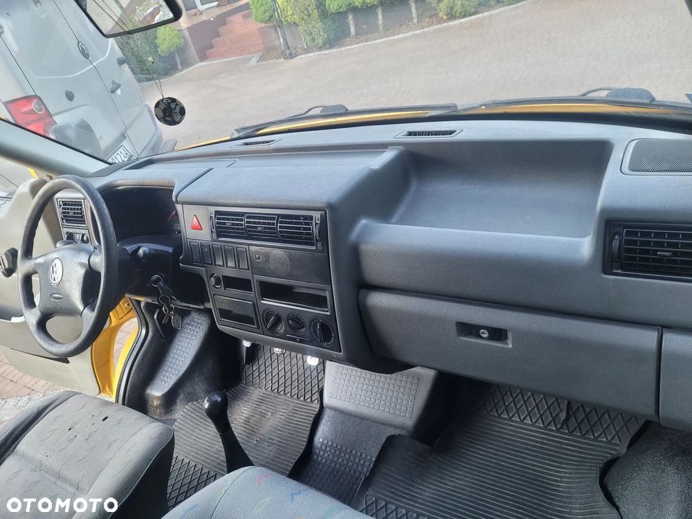 Volkswagen Transporter T4 - 12