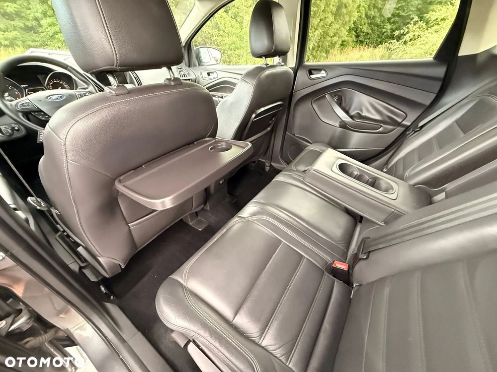 Ford Kuga - 15