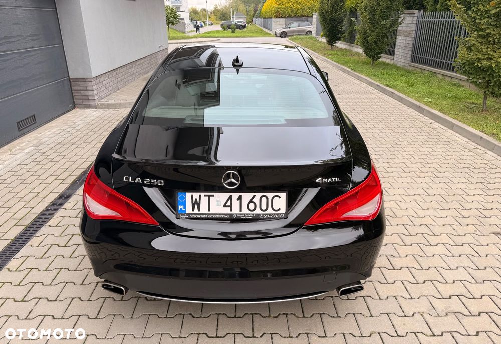 Mercedes-Benz CLA 250 4-Matic - 25