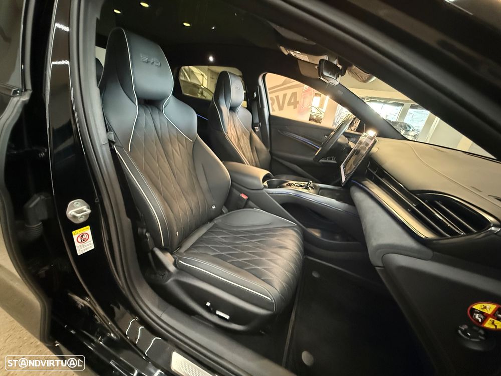 BYD Seal - 10