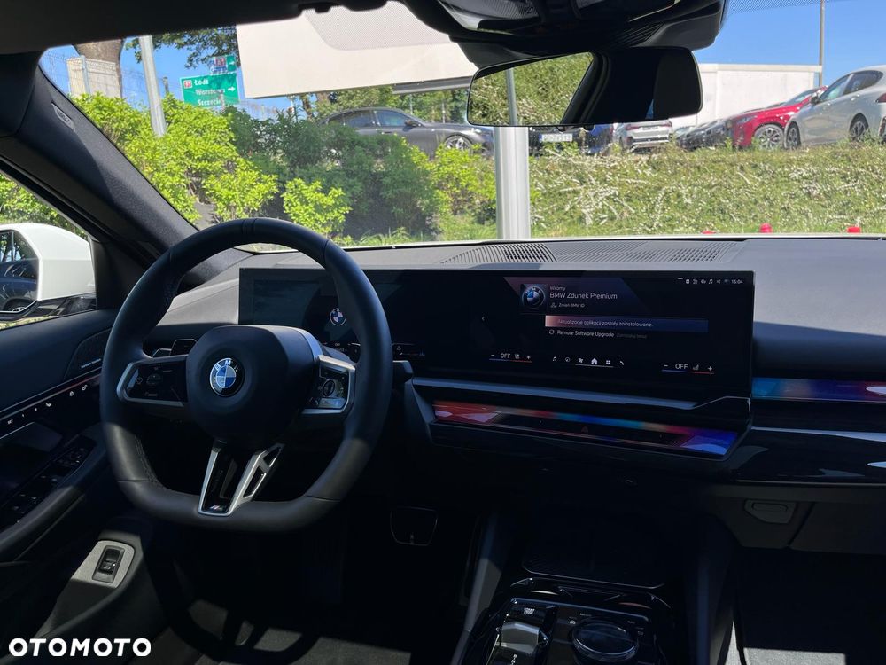 BMW Seria 5 520d xDrive mHEV - 19