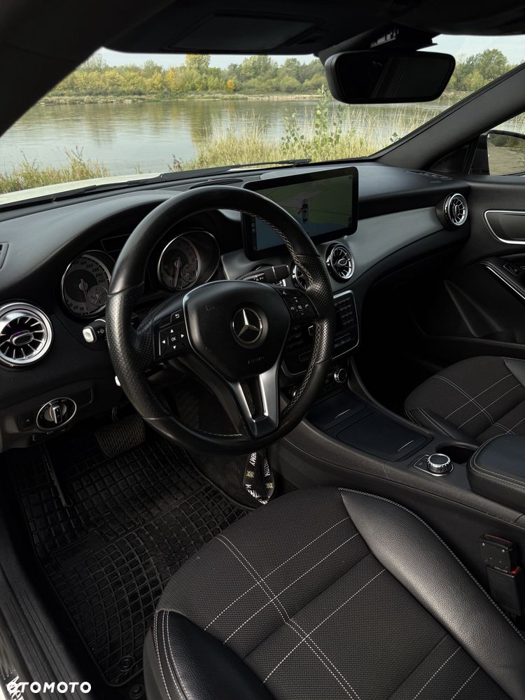 Mercedes-Benz CLA - 7