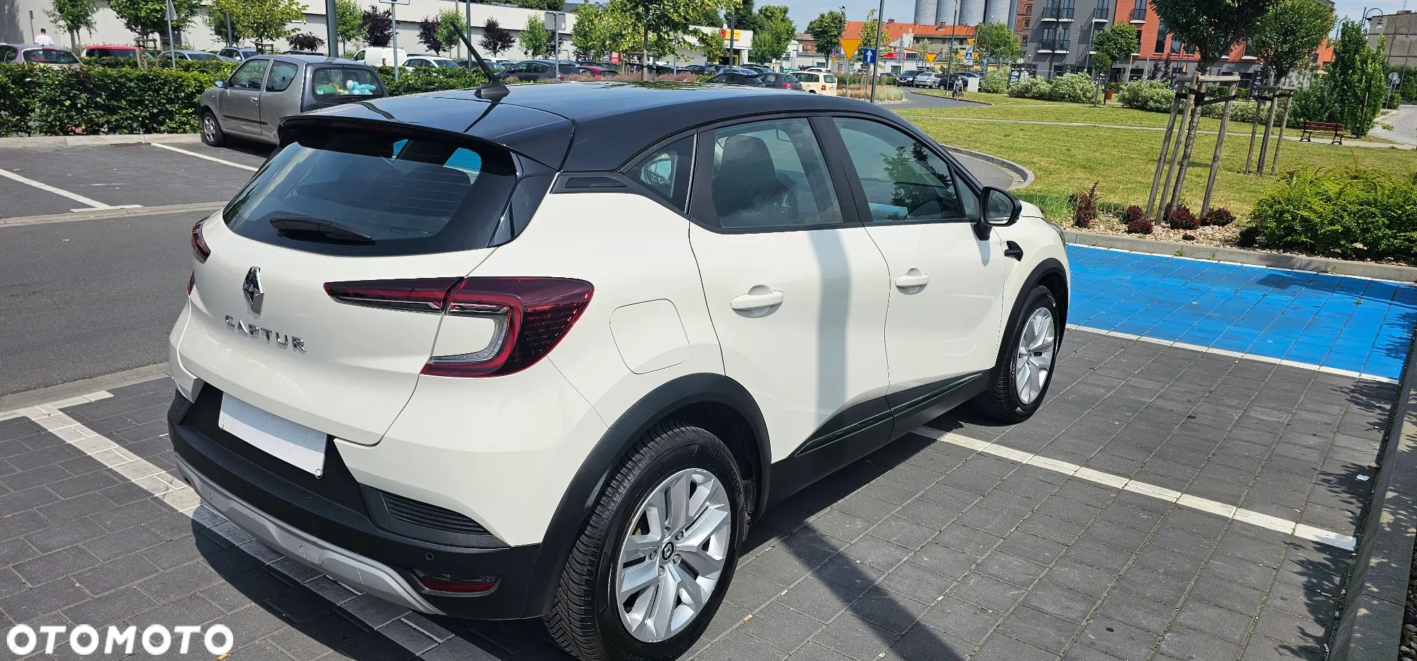 Renault Captur 1.5 Blue dCi Intens EDC - 9
