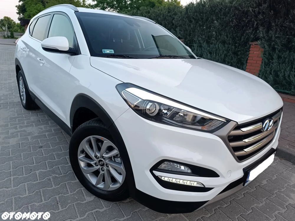 Hyundai Tucson 1.7 CRDI BlueDrive Comfort 2WD - 37