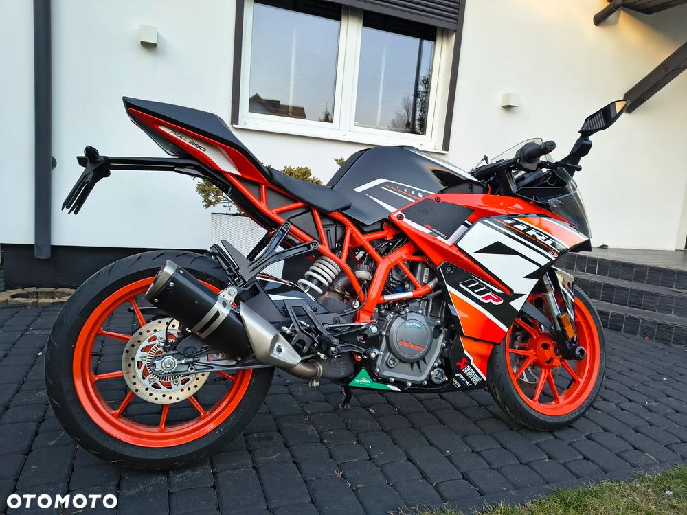KTM RC 390 - 1