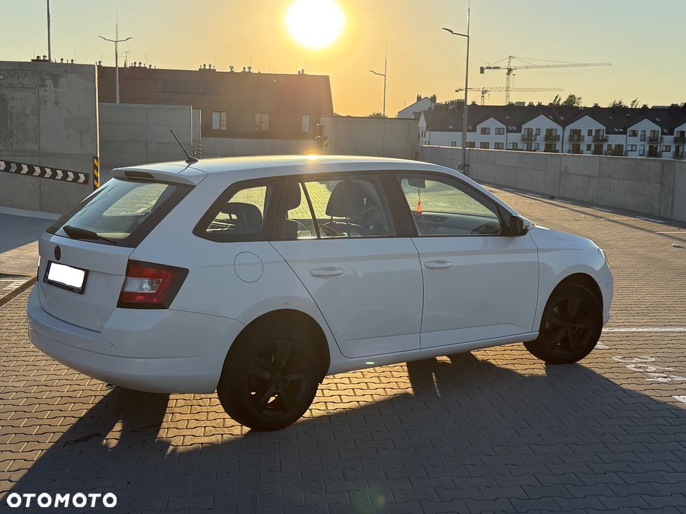 Skoda Fabia 1.2 TSI Ambition - 6
