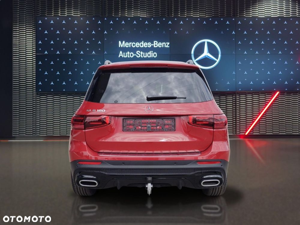 Mercedes-Benz GLB - 6