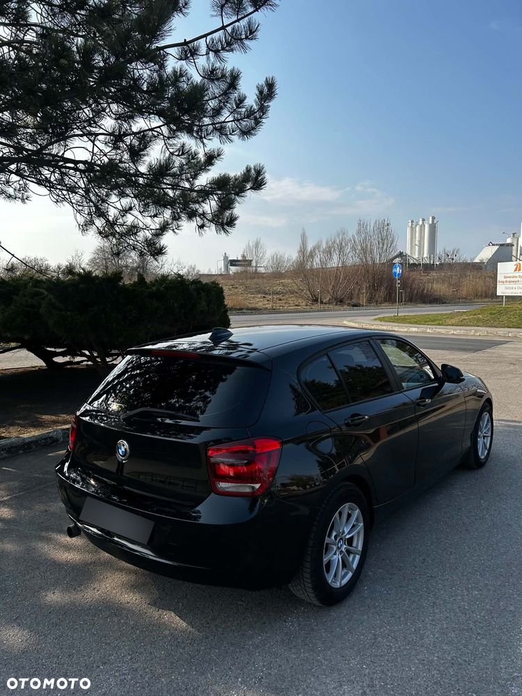BMW Seria 1 118d - 6