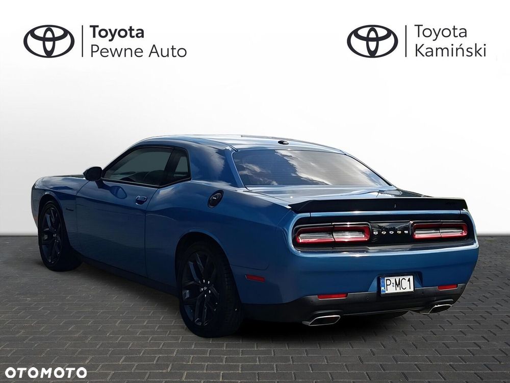 Dodge Challenger - 3