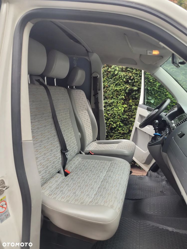 Volkswagen T5 - 8