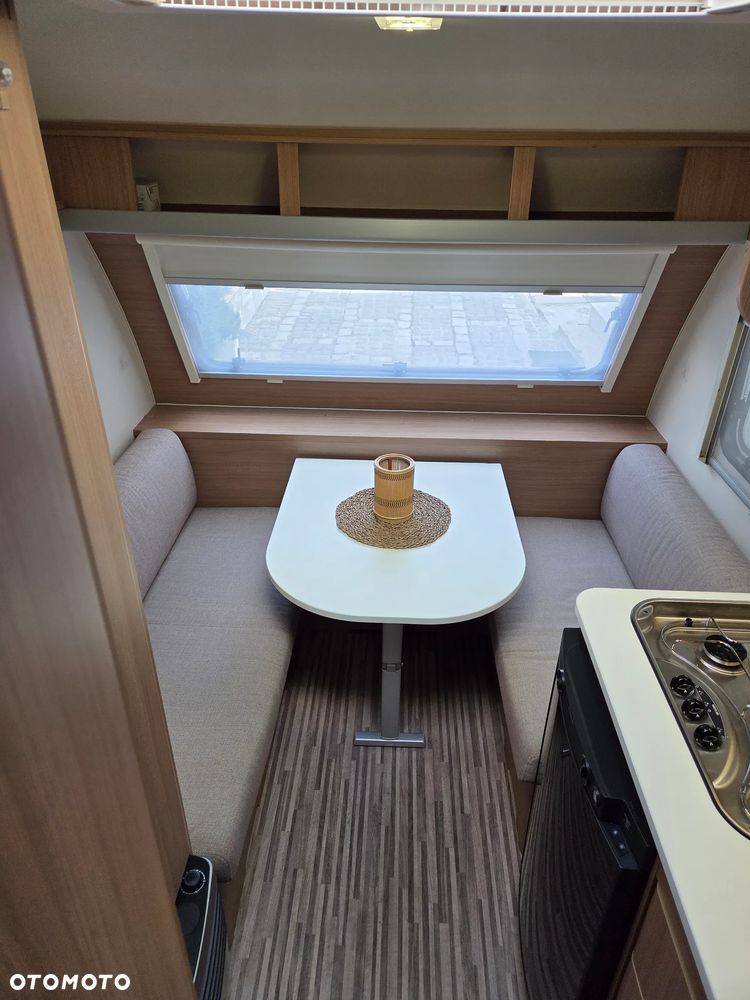 Adria Aviva 300dt - 23