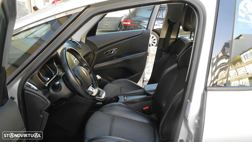 Renault Grand Scénic 1.6 dCi Intens SS - 35